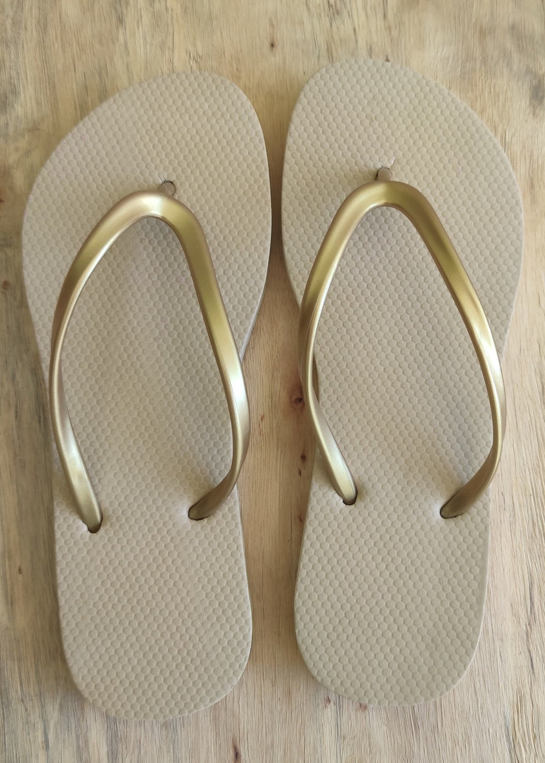 Sandalia Lisa Tipo Old Navy Oro